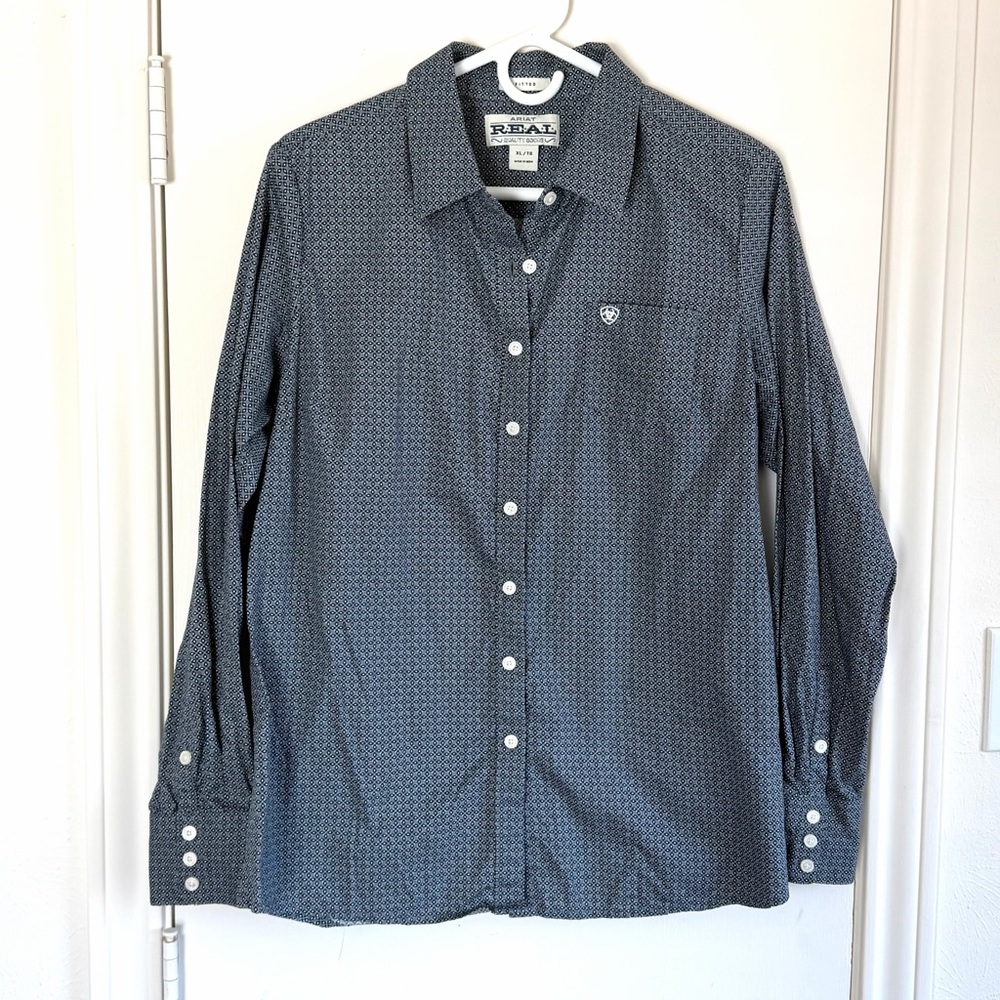 Ariat Real Women’s Button Down Shirt XL Fitted Grey All Over Print Western Work